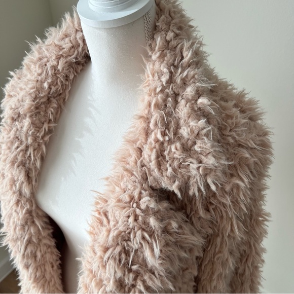 Plush Faux Shearling Jacket - Picture 2 of 7
